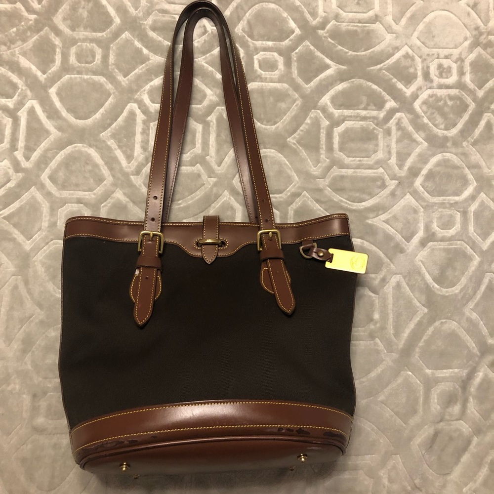 Dooney & Bourke Handbag